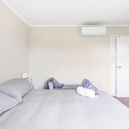 Quiet And Cosy Appartement Waikanae Buitenkant foto