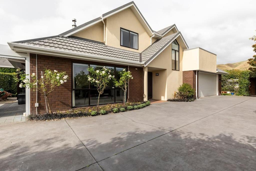 Quiet And Cosy Appartement Waikanae Buitenkant foto